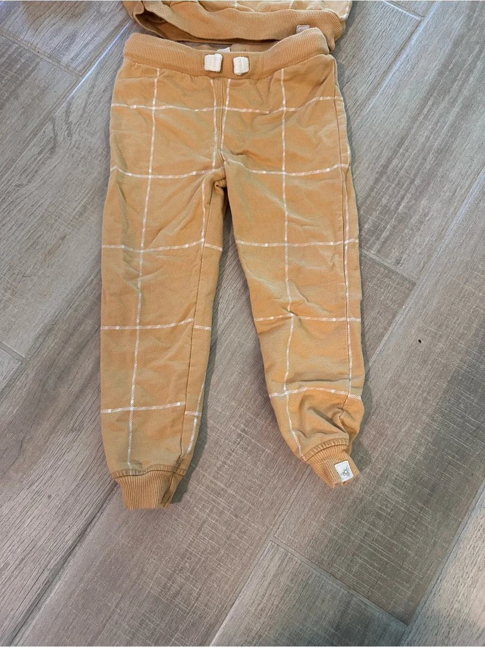 Burts Bees soft camel